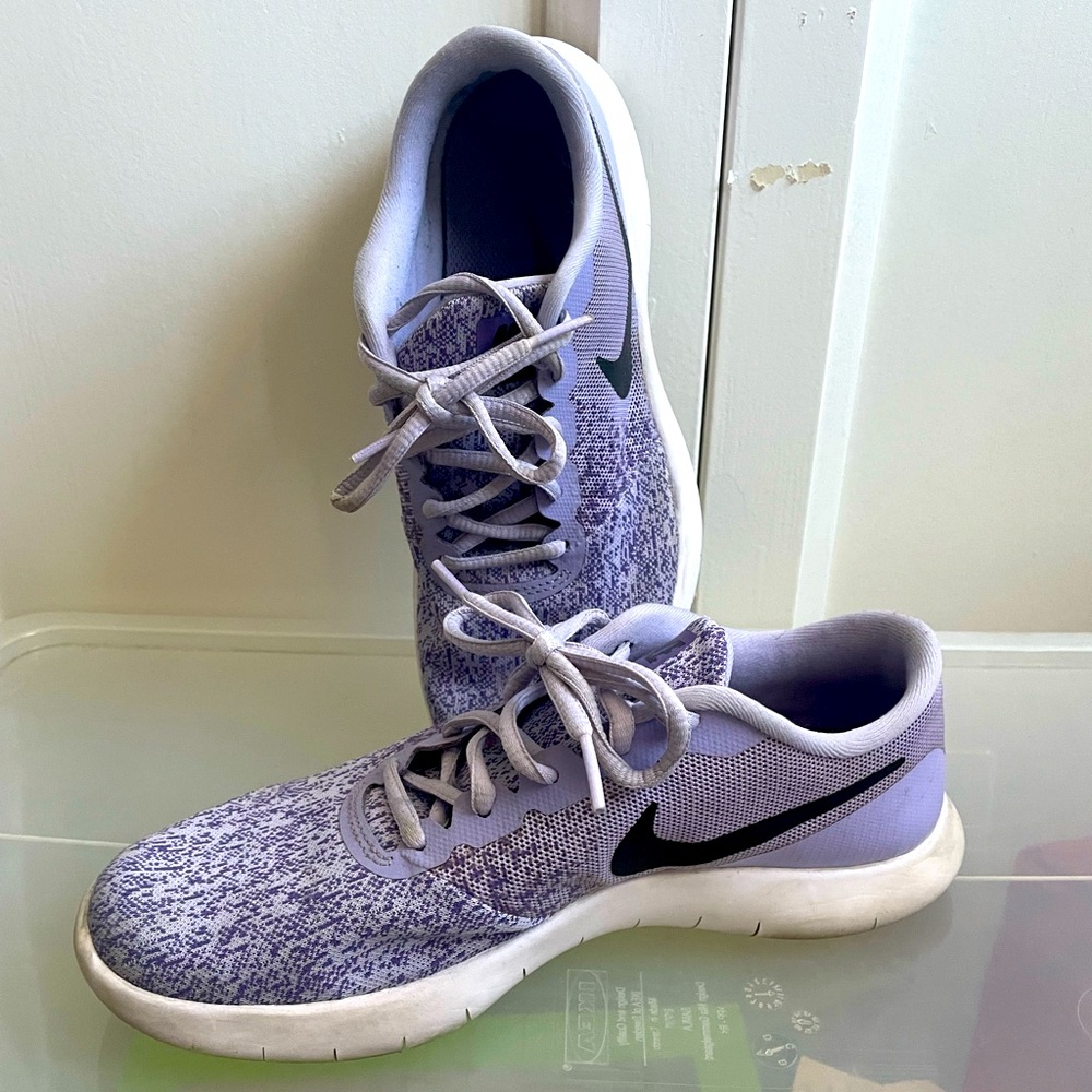 Women’s Purple Nikes size 7